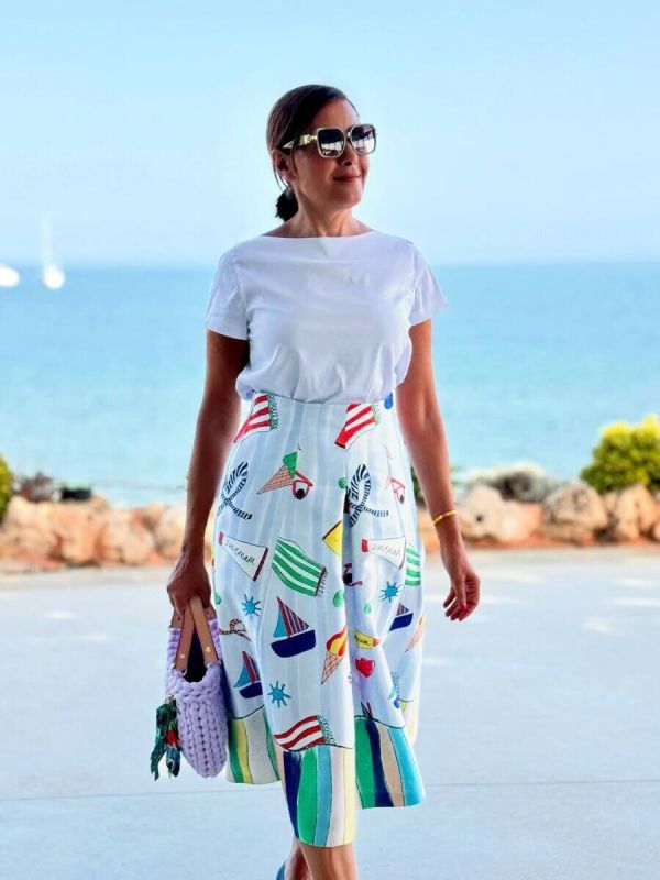 Современные образы для женщин старше 50: стиль, который вдохновляет