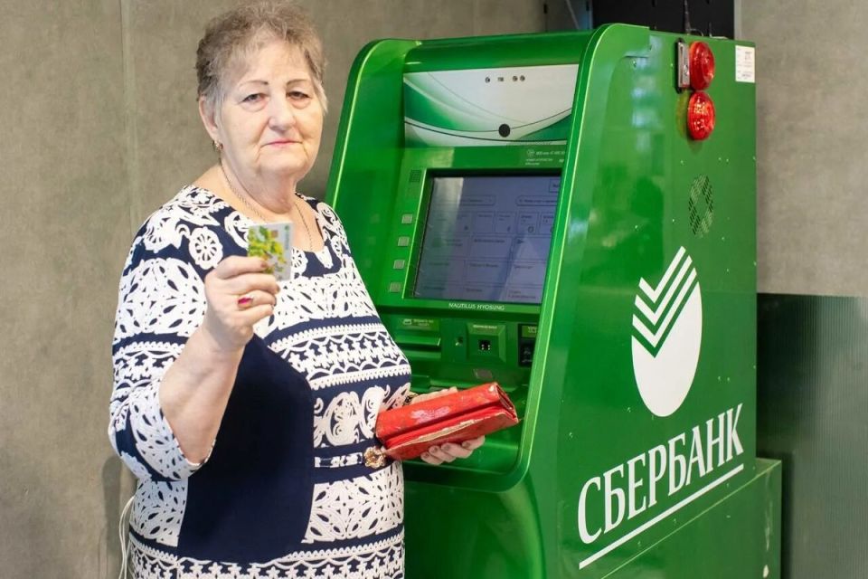 Сбербанк поддерживает пенсионеров: новые возможности для управления сбережениями