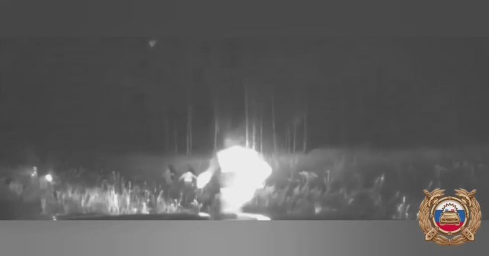 С целью предупреждения нарушений Правил дорожного движения среди водителей мототранспорта, в том числе несовершеннолетних, сотрудники Госавтоинспекции продолжают проведение профилактических мероприятий