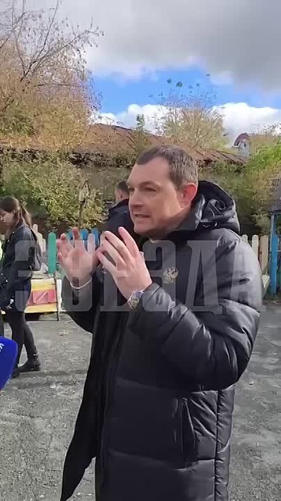 ,         ໠