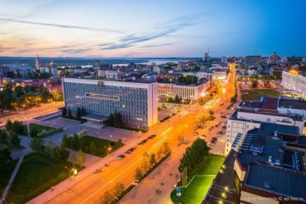Депутаты эстонского парламента предложил запретить использование иностранных флагов на госзданиях