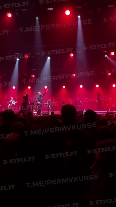 Пермяки хором поют «Ты горишь как огонь»!