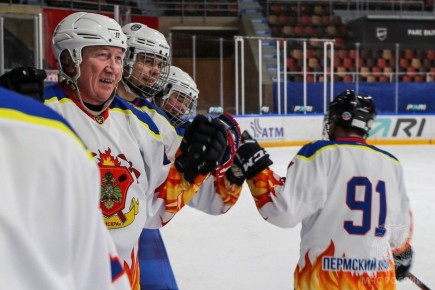  !.     . ..           !  21:00      2   |  1....