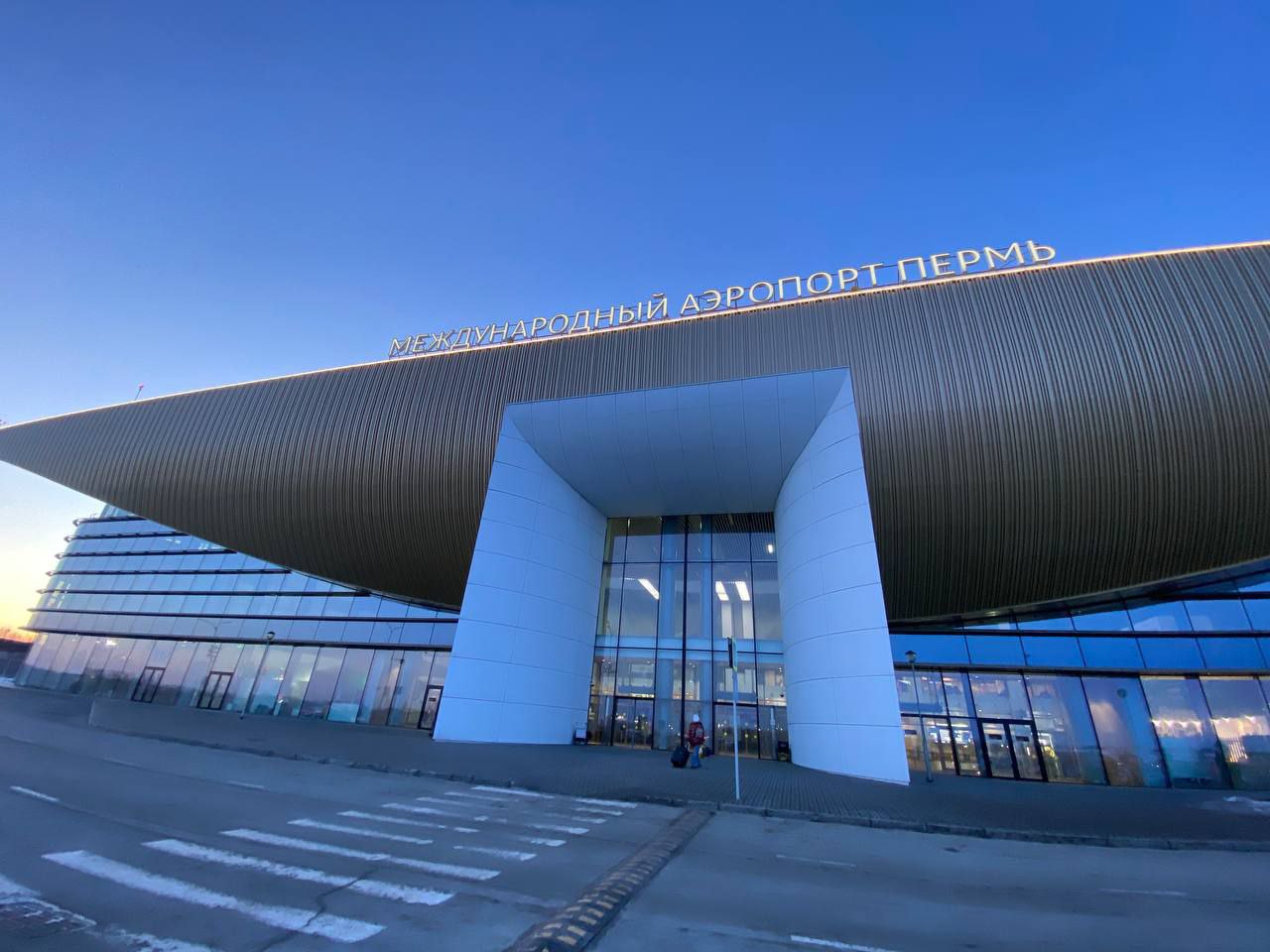 Пермском аэропорту задерживается вылет сразу нескольких рейсов