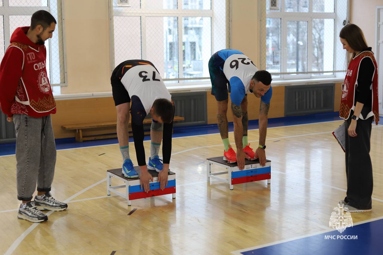 Специалисты МЧС Прикамья готовы к труду и обороне Специалисты МЧС Прикамья готовы к труду и обороне