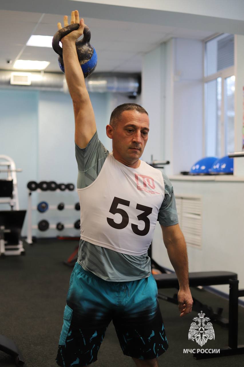 Специалисты МЧС Прикамья готовы к труду и обороне Специалисты МЧС Прикамья готовы к труду и обороне