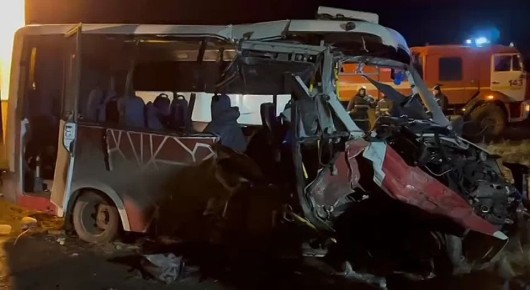 Пермская прокуратура показала кадры с места ДТП с маршруткой, в котором погибли семь человек