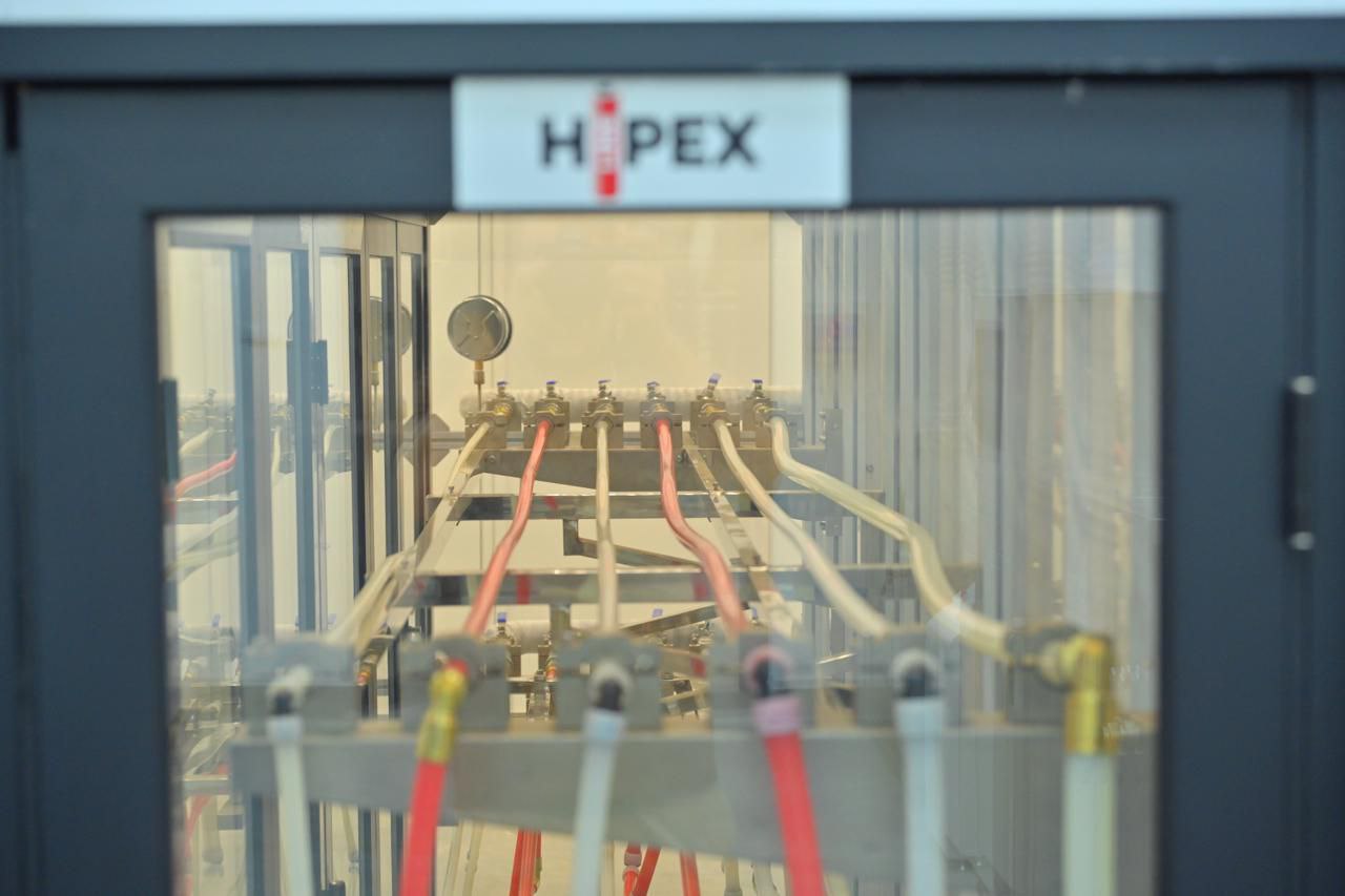 Губернатор Дмитрий Махонин посетил новое пермское предприятие HIPEX Губернатор Дмитрий Махонин посетил новое пермское предприятие HIPEX