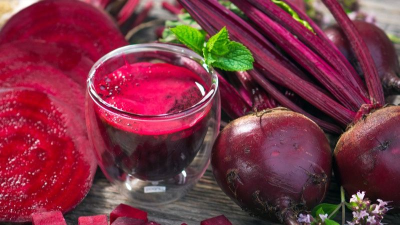 Как правильно подкармливать свеклу в июне для сладкого урожая