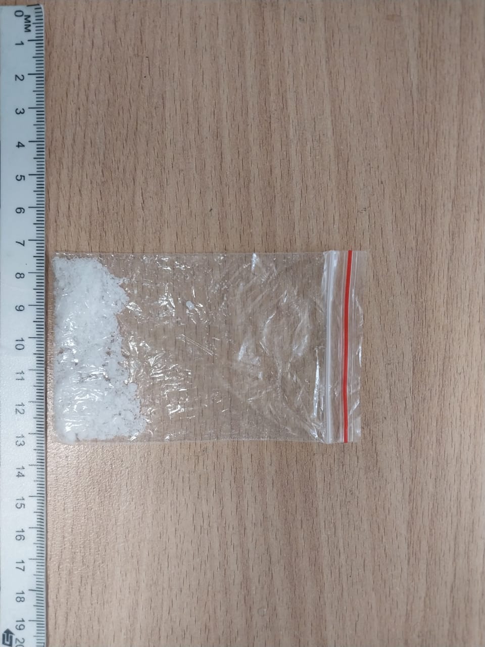 На Южном Урале транспортными полицейскими задержаны двое мужчин с синтетическими наркотиками