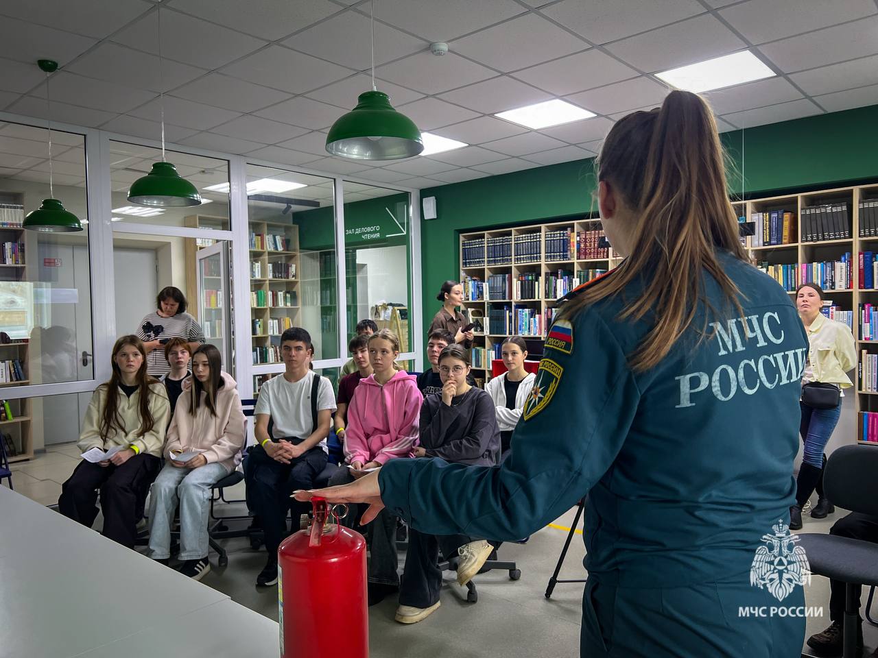 Будущее Губахи: студенты осваивают правила безопасности Будущее Губахи: студенты осваивают правила безопасности