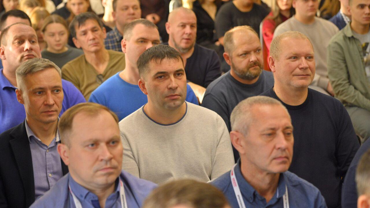 Участники программы «Герои Прикамья» обсудили региональное управление и международную политику с сенатором РФ от Пермского края