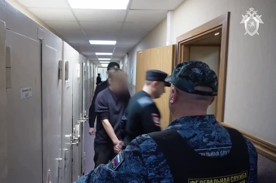 Двое подростков обвиняются в совершении теракта в Перми, доложили в СУ СК по региону