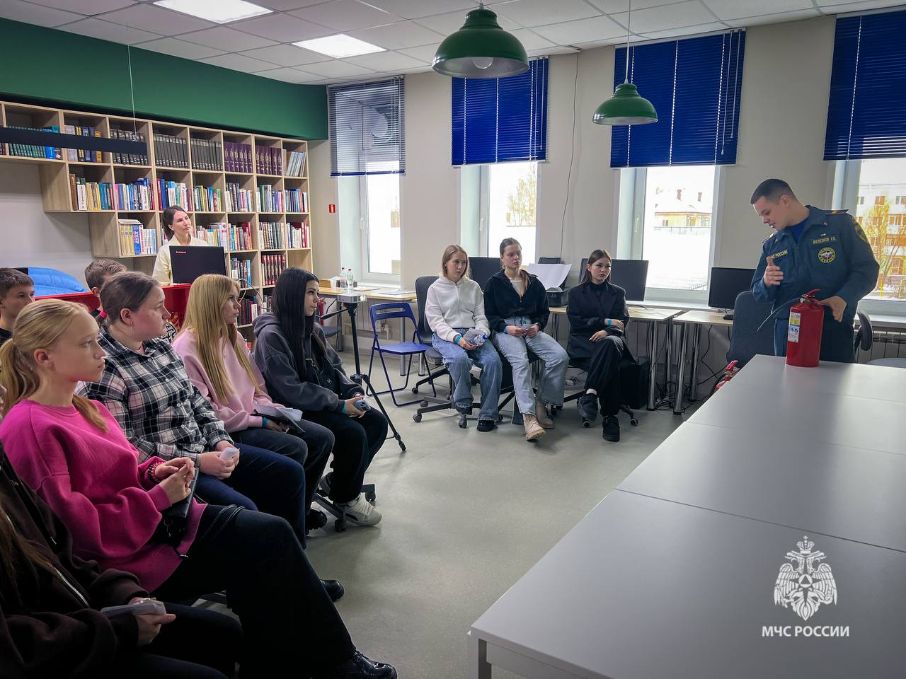 Будущее Губахи: студенты осваивают правила безопасности Будущее Губахи: студенты осваивают правила безопасности