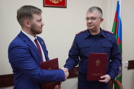 В Перми руководитель регионального следственного управления и начальник штаба военно-патриотического общественного движения подписали соглашение о сотрудничестве