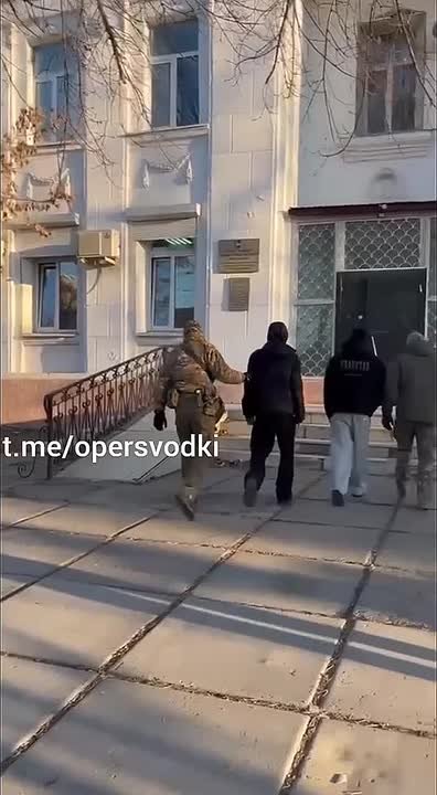 26 ноября правоохранительными органами в Пермском крае задержаны несовершеннолетние сторонники неонацистской идеологии 15-16 лет, причастные к совершению насильственных действий в отношении уроженца Республики Таджикистан по...