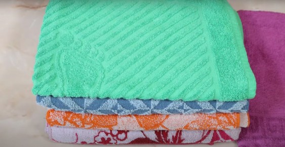 Как вернуть махровым полотенцам мягкость: необычный лайфхак с «Золушкой»