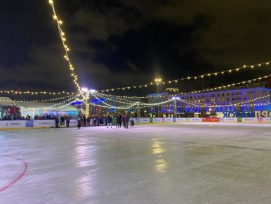 Каток у Театра-Театра планируют открыть 29 декабря