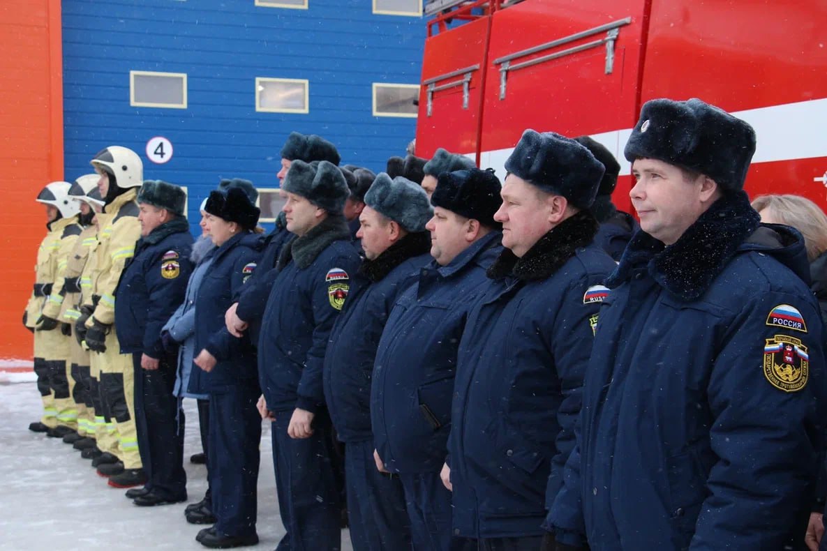Новая эра безопасности на севере Прикамья: В Чердыни введено в строй новое пожарное депо! Новая эра безопасности на севере Прикамья: В Чердыни введено в строй новое пожарное депо!