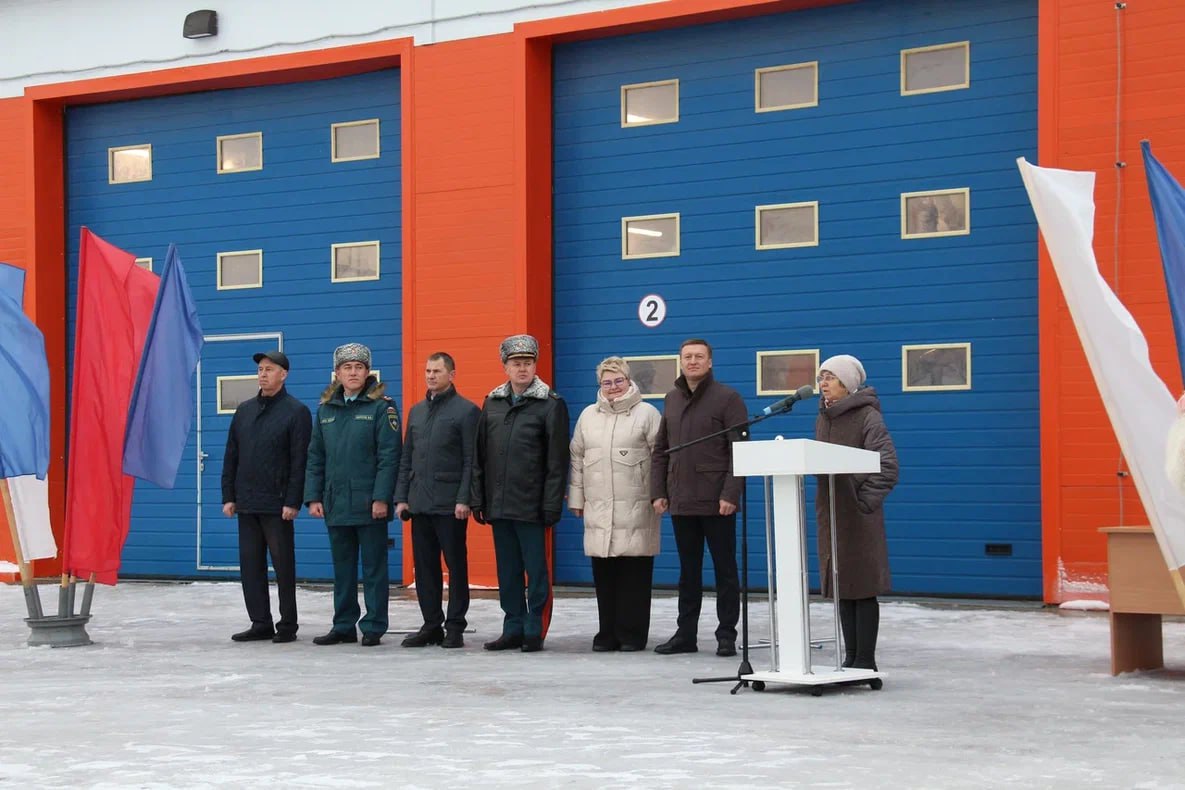 Новая эра безопасности на севере Прикамья: В Чердыни введено в строй новое пожарное депо! Новая эра безопасности на севере Прикамья: В Чердыни введено в строй новое пожарное депо!