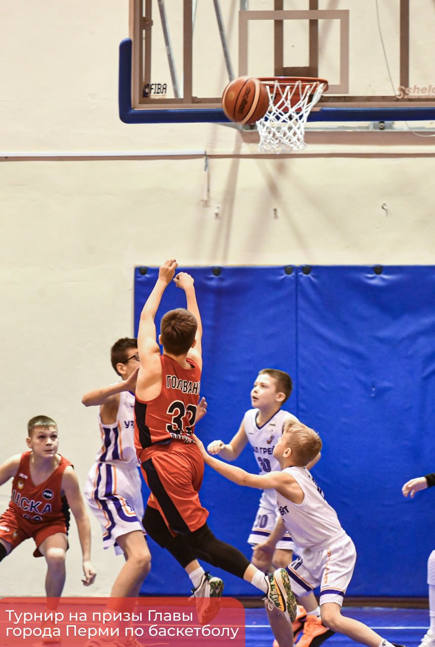 Эдуард Соснин: В этом году спортивная школа «Урал-Грейт-Юниор» отмечает 25-летний юбилей Эдуард Соснин: В этом году спортивная школа «Урал-Грейт-Юниор» отмечает 25-летний юбилей