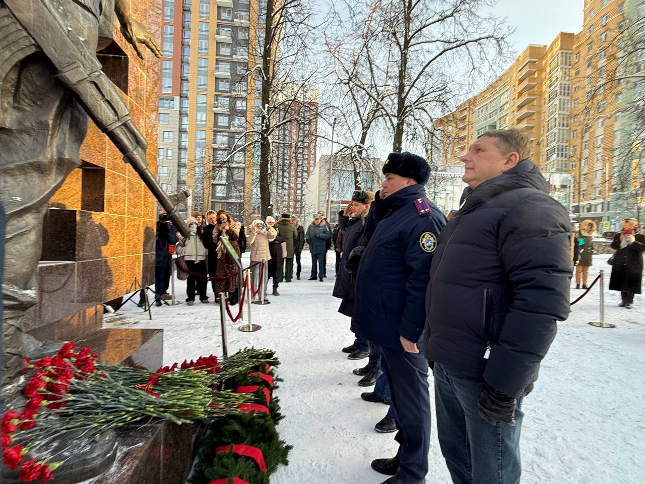 Сотрудник регионального следственного управления СК России принял участие в торжественном мероприятии в честь Дня Героев Отечества Сотрудник регионального следственного управления СК России принял участие в торжественном мероприятии в честь Дня Героев Отечества