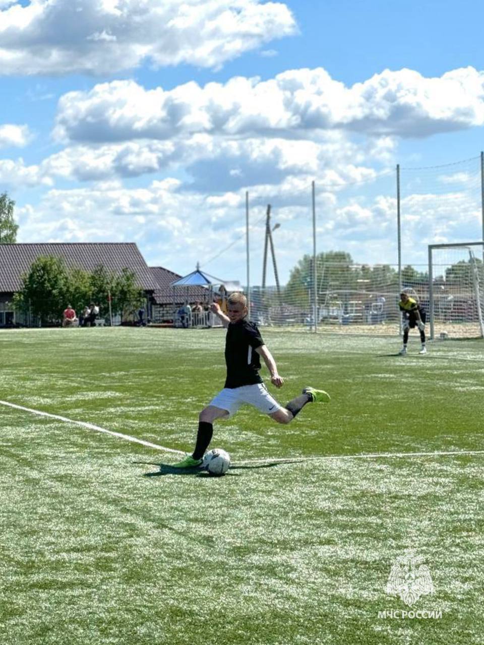 «Доброта, готовность защищать слабого и беззащитного — это прежде всего мужество, бесстрашие души» «Доброта, готовность защищать слабого и беззащитного — это прежде всего мужество, бесстрашие души»