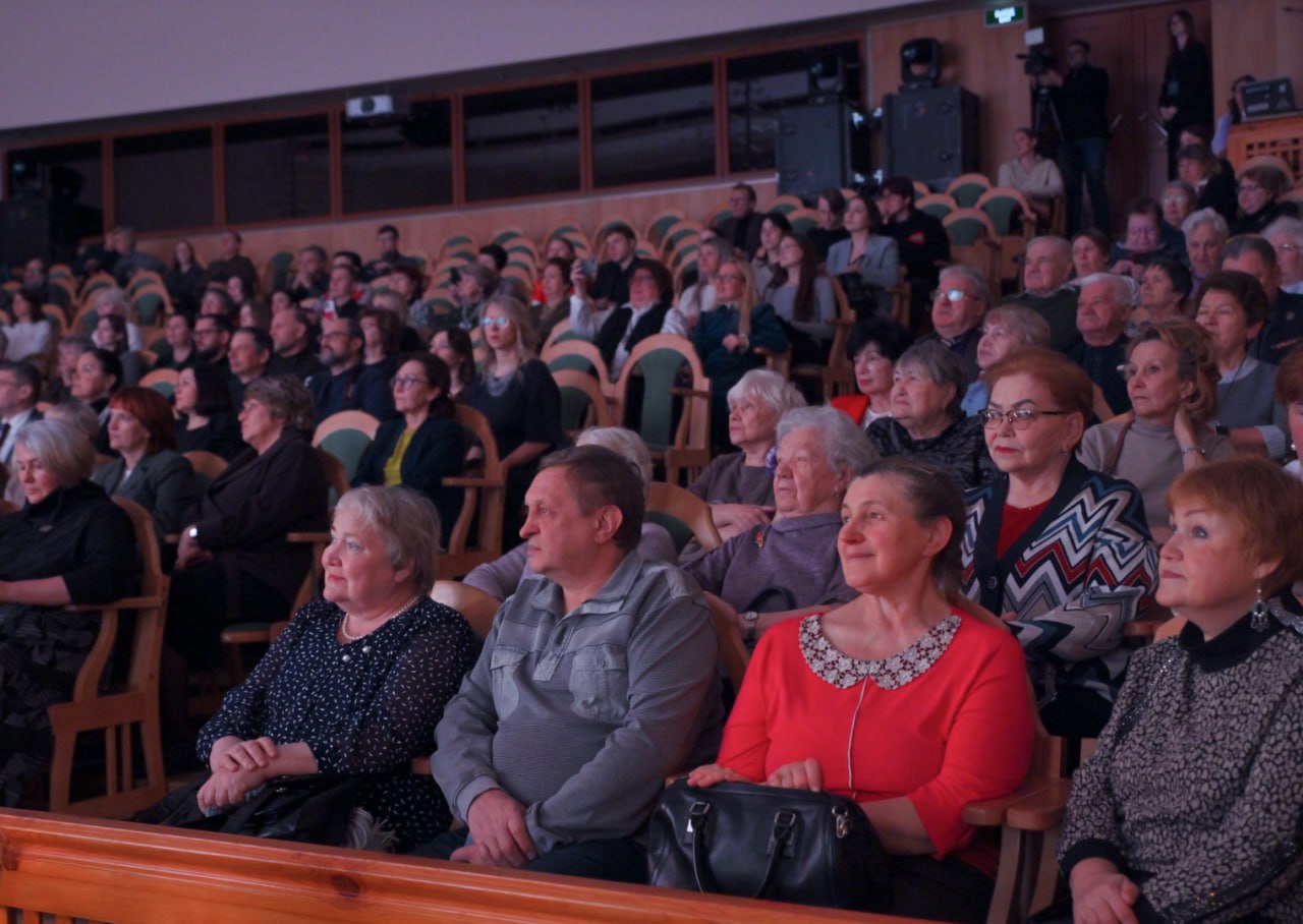 В Перми вручили Премию Пермского края в сфере культуры и искусства за 2024 год В Перми вручили Премию Пермского края в сфере культуры и искусства за 2024 год