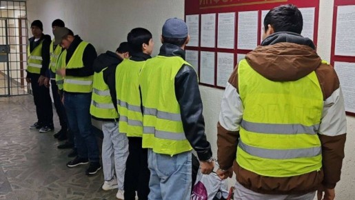 18 иностранных граждан депортировали судебные приставы Перми