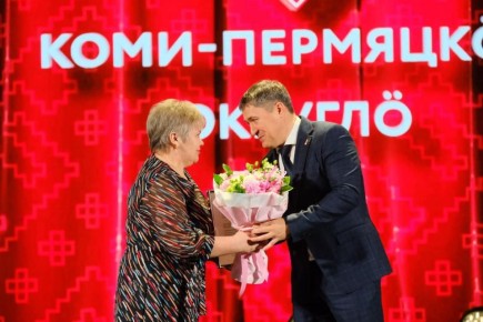 ����� 300 �����������, ����������� ����-��������� ��������, ������ � �������� � 2025 ����