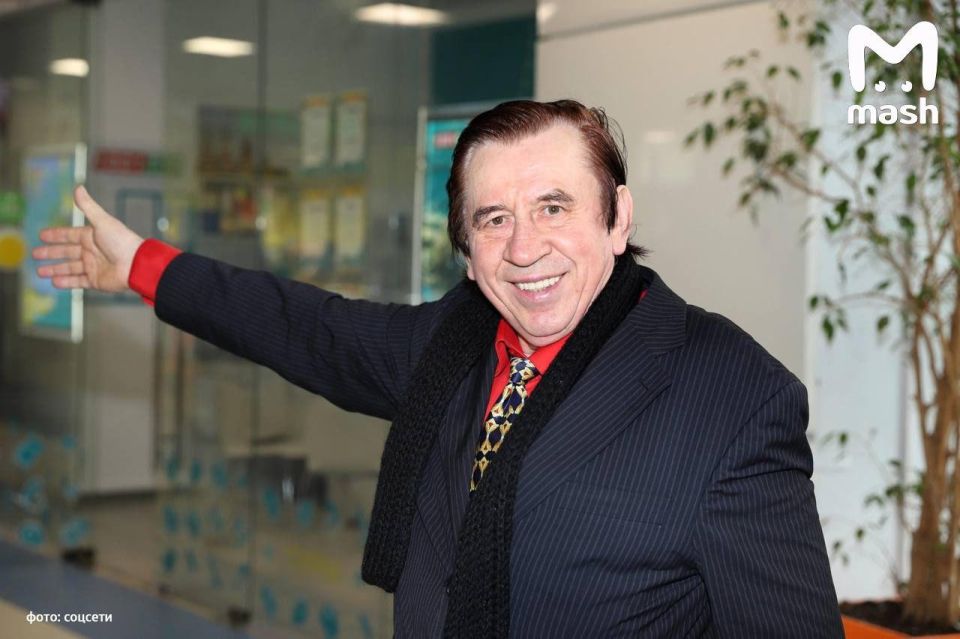 ���� �������� ��������, �������� �������������� ����� ˸�� ��������� � ������� ���, ����� ��������� ���������