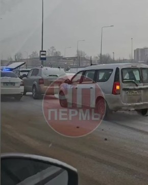 Массовая авария произошла в районе Паркового