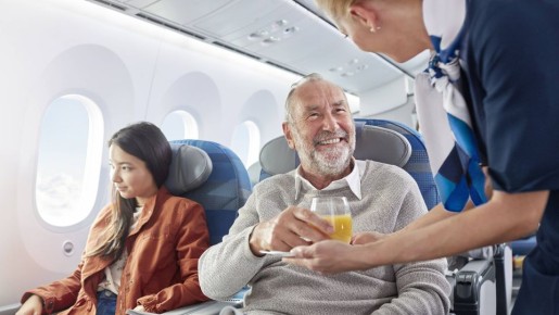 Как летать на самолете «по-королевски»: советы от бывалых стюардесс