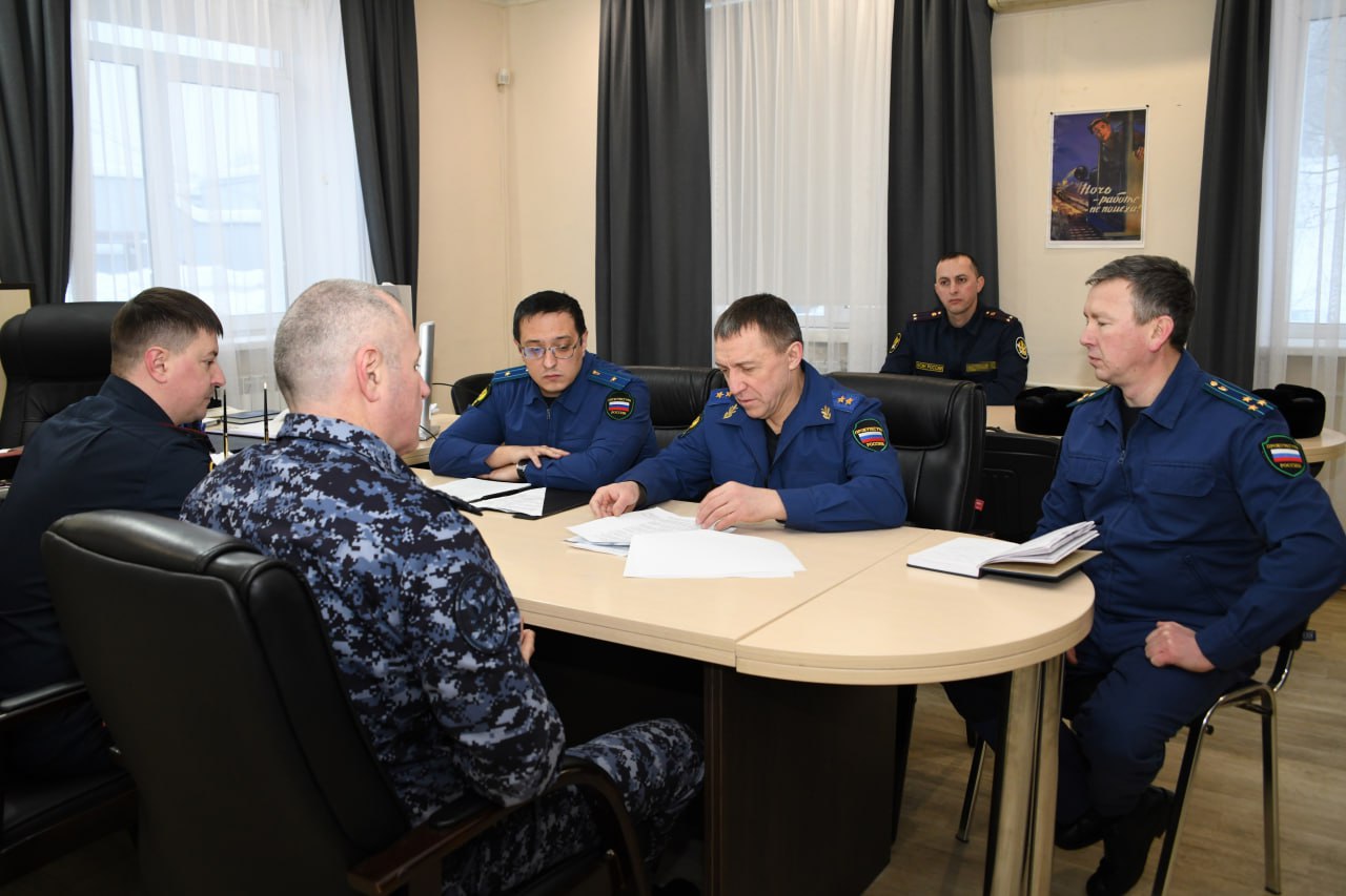 Прокурор Пермского края Павел Бухтояров совместно с начальником ГУФСИН России по Пермскому края Леонидом Мустайкиным провел проверку в ФКУ ИК-29 ГУФСИН России по Пермскому краю Прокурор Пермского края Павел Бухтояров совместно с начальником ГУФСИН России по Пермскому края Леонидом Мустайкиным провел проверку в ФКУ ИК-29 ГУФСИН России по Пермскому краю