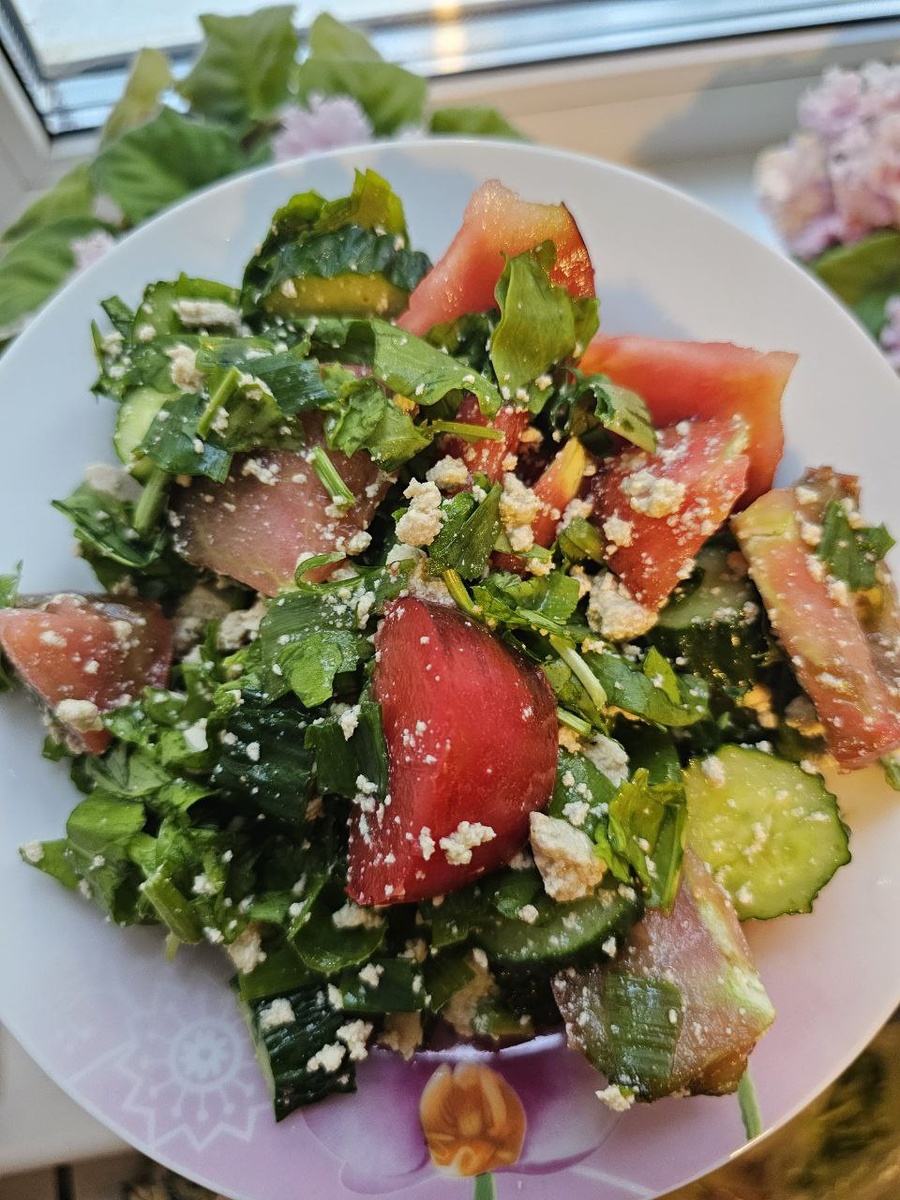 Легкий салат с тофу: свежий подход к ужину