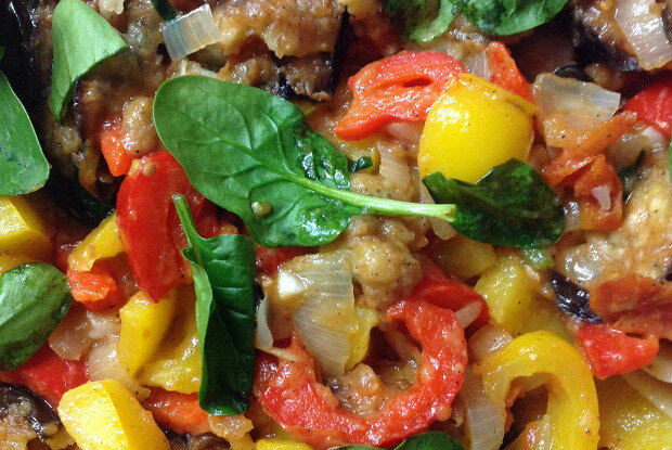 Вкусные баклажаны по-гречески: легкий рецепт для гурманов