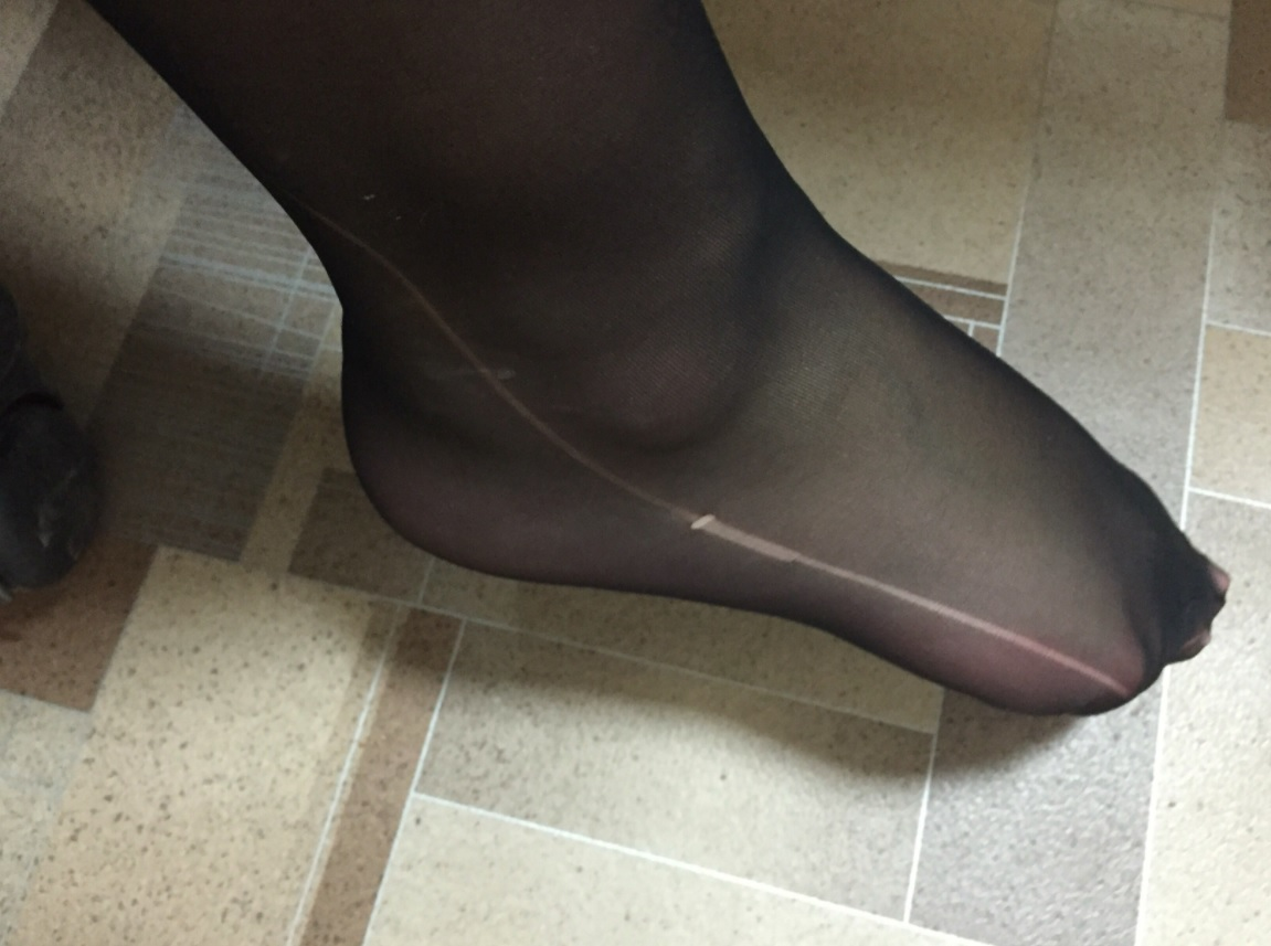 Как избежать неприятностей с колготками в самый ответственный момент