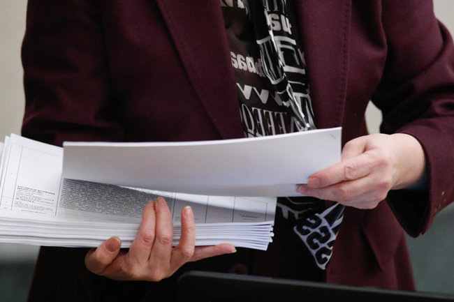 Госдума обязала операторов связи отключать услуги по требованию ФСБ