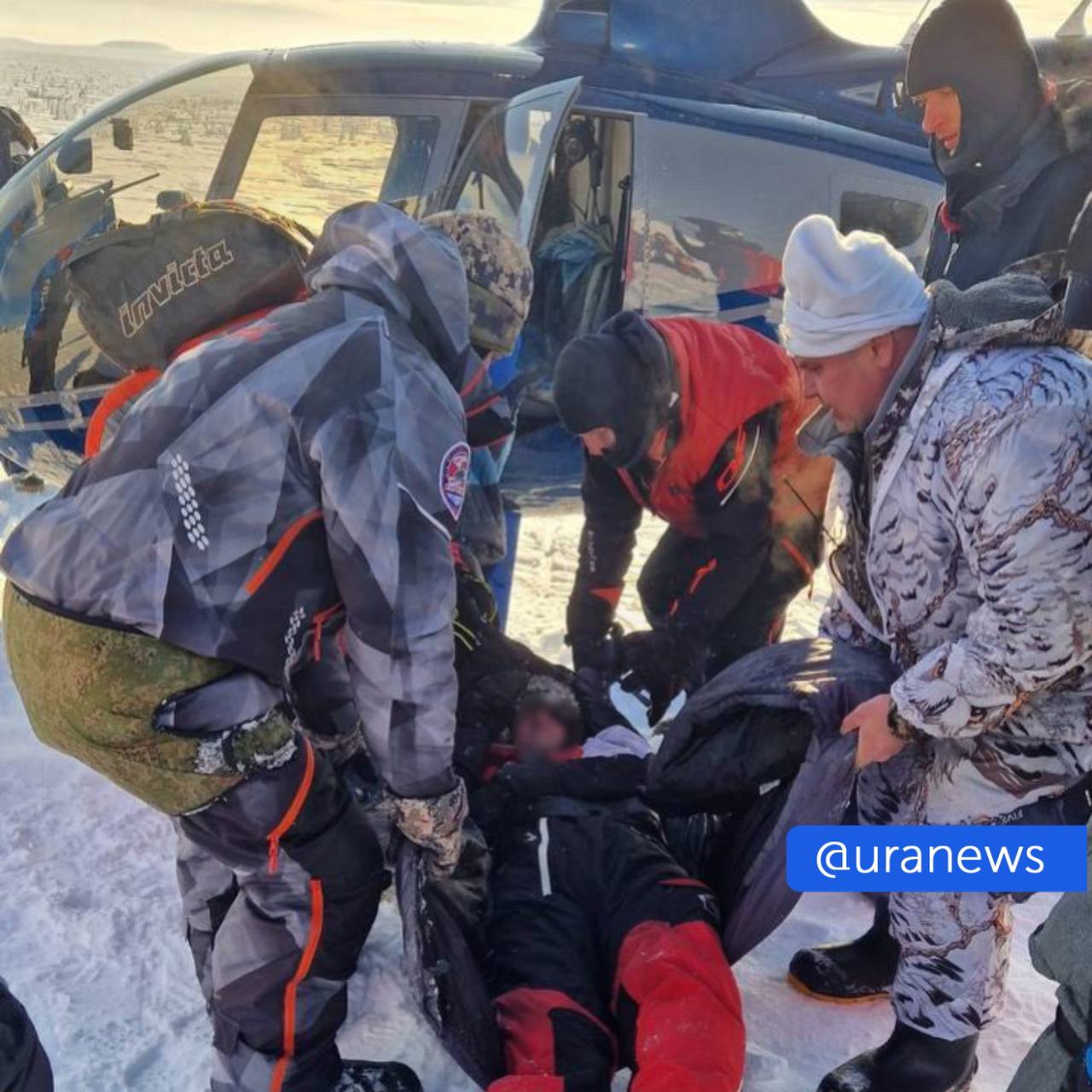 «Двое были еще живы»: депутат думы Ханты-Мансийска Андрей Корепанов был участником спасательной экспедиции, искавшей потерявшуюся группу в Прикамье, и рассказал ее подробности «Двое были еще живы»: депутат думы Ханты-Мансийска Андрей Корепанов был участником спасательной экспедиции, искавшей потерявшуюся группу в Прикамье, и рассказал ее подробности