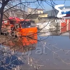 "Полный капец. Неизвестно, как отсюда уплывать"