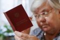 Как россияне могут досрочно получить свои пенсионные накопления