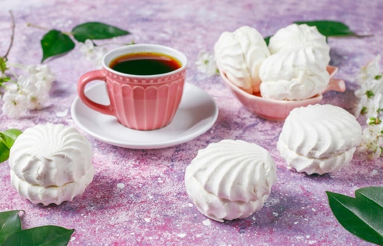 Секреты идеального хранения зефира: как сохранить сладкое наслаждение надолго