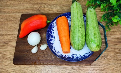 Как приготовить кабачки по-корейски: простой и вкусный рецепт