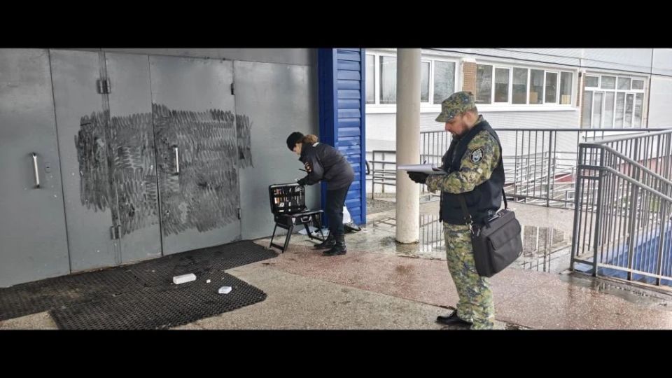 ���������� ��������� ���� �� ����� ��������� � ����� 17-������� ������� �� ������ ����� � �������� ����