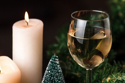 Как выбрать незаменимые напитки на Новый год, если шампанское вас не устраивает