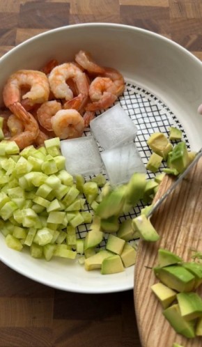 Невероятная окрошка: легкий и изысканный летний вкус