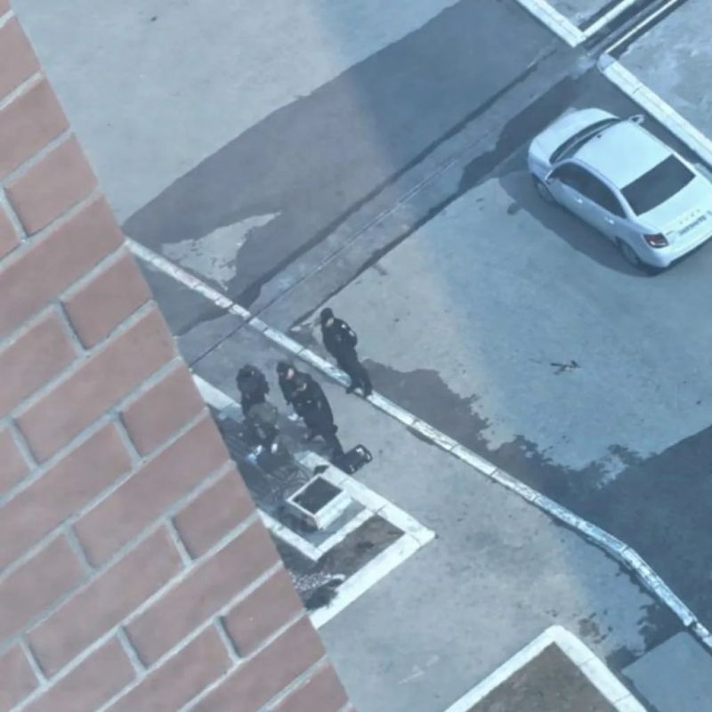 �� ����� �������, 15� ������� ������ �� ����