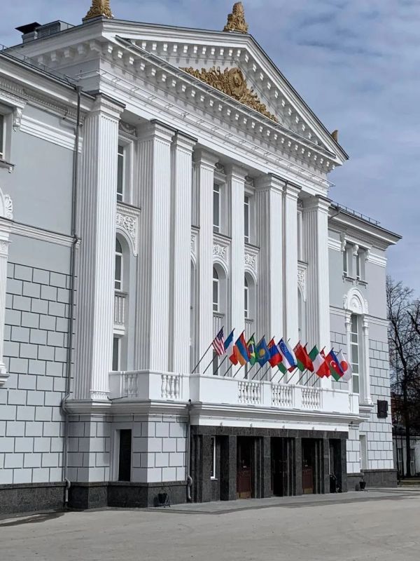 ������ ������ � ����� �� �������, ��� ������� ������ �� ����� �� ��������� ������-�� ��� "��������������" �� ��������-�����������