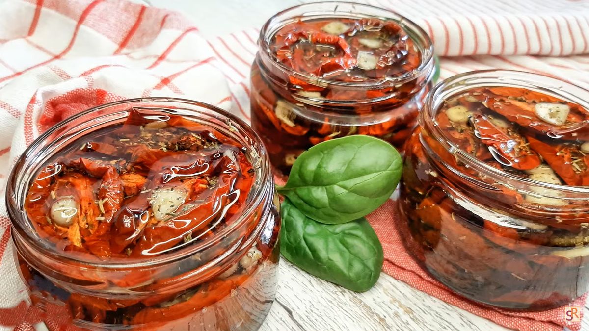 Вяленые помидоры в домашних условиях: рецепт, который экономит деньги
