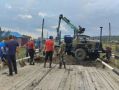 Пермские сельчане сами восстановили разрушенный паводком мост